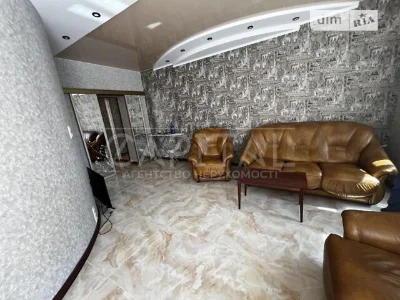 Sale of 2-room apartment 80 sq. m. on Velyka Vasylkivska 71/