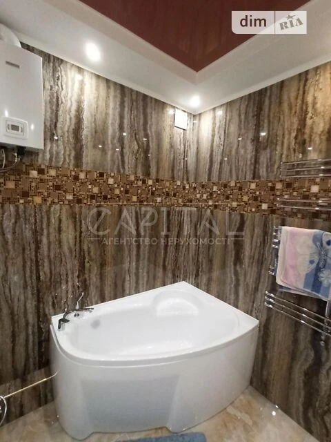 Sale of 2-room apartment 80 sq. m. on Velyka Vasylkivska 71/