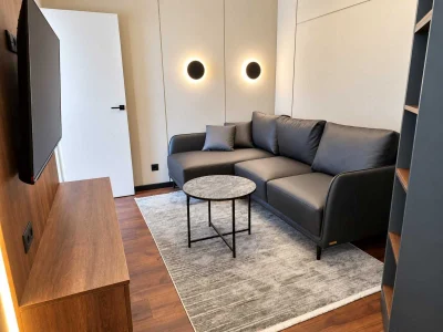 Studio Apartment with River and Mountain View | Modern Renovation | Knaginin