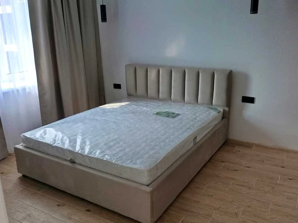 Apartment. Ivano-Frankivsk, Kniahinin Street