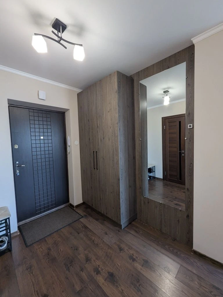 Sale of a 1-bedroom apartment in a new building on Vypasova Street