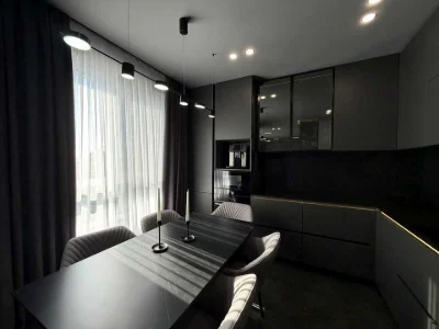 Apartment. Chernivtsi, Vienський Proyiz