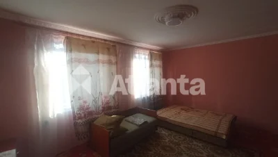 2-bedroom apartment with a private yard