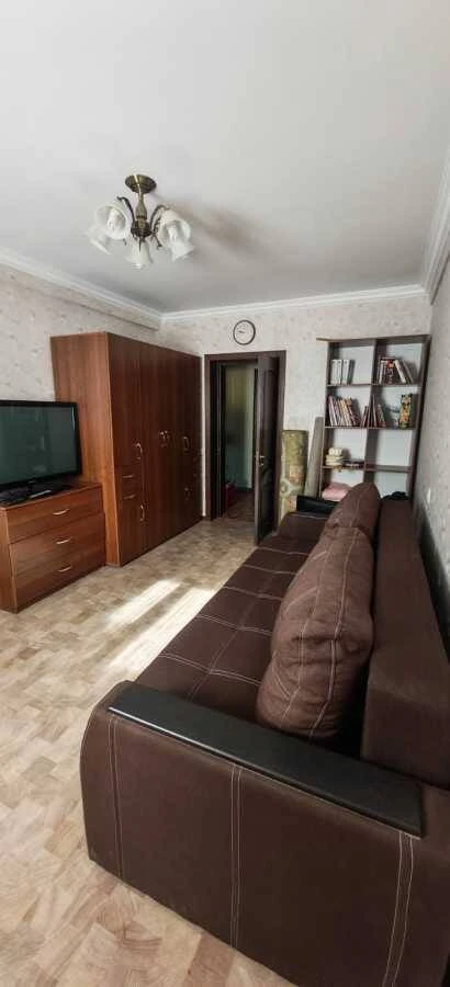 Rent Long-Term 2-Bedroom Apartment Kyiv, Solomianskyi, Semyi Id