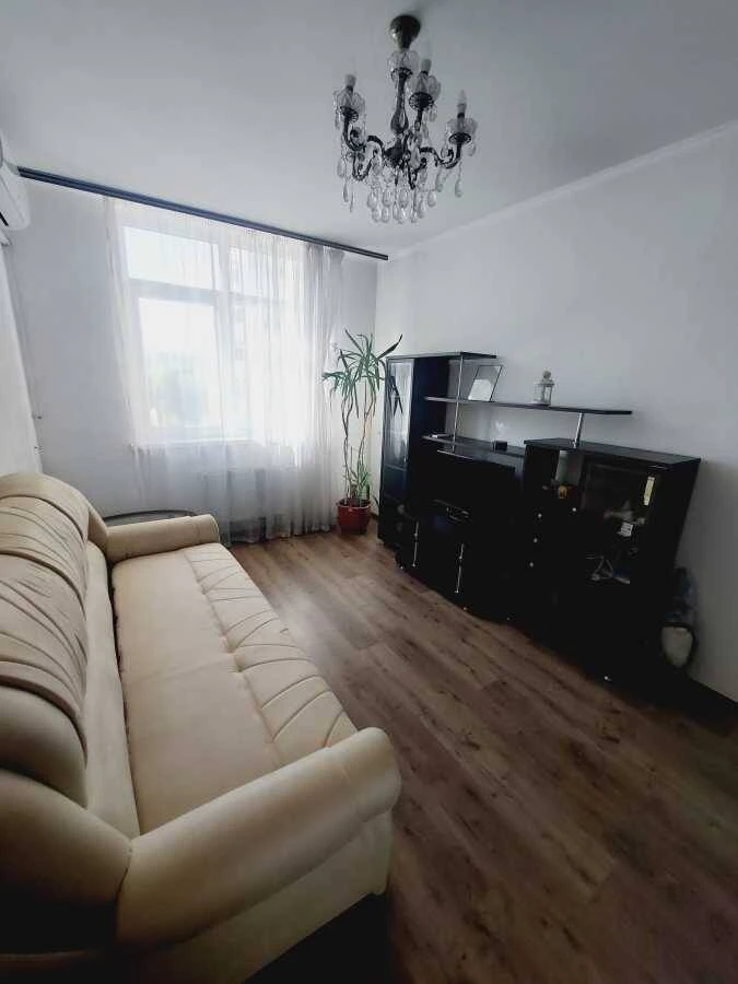 Продам довгостроково 2-кімнатну квартиру, Київ, Солом'янський, Академіка К