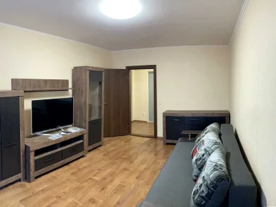Квартира. Київ, Ясинуватський пров.