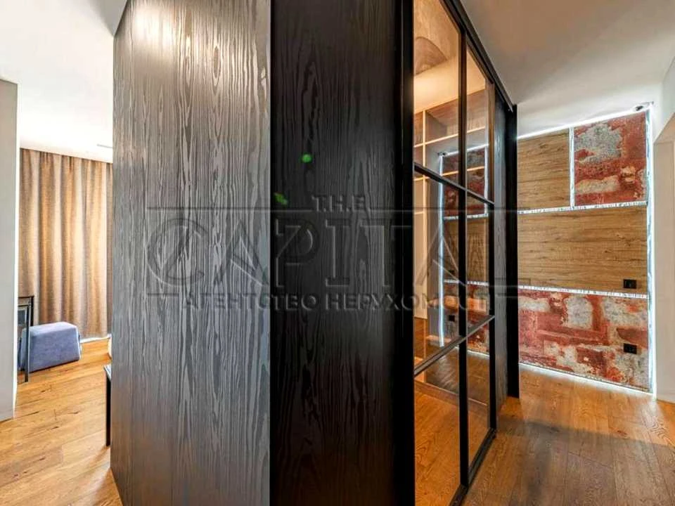 Apartment. Ioanna Pavla II st.