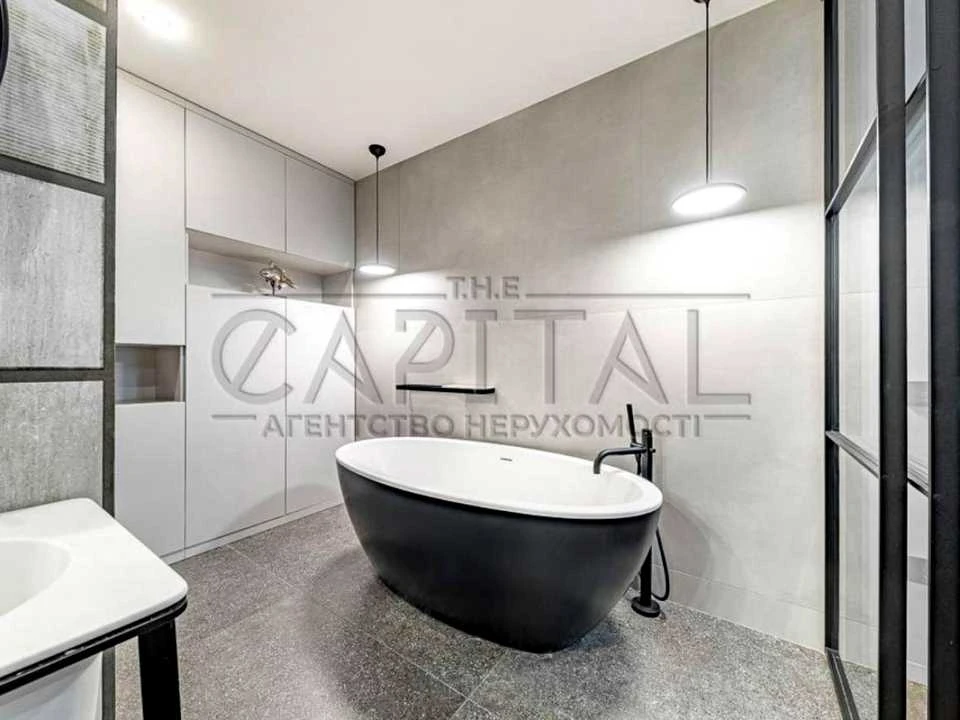 Apartment. Ioanna Pavla II st.