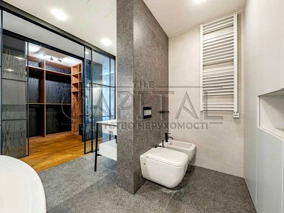 Apartment. Ioanna Pavla II st.