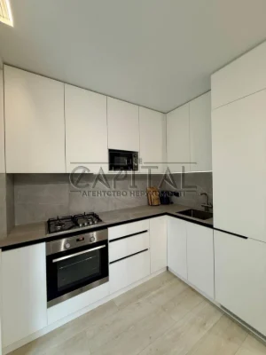 Apartment for sale in the heart of Pecersk, near the metro