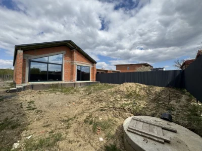 Продаж Будинку/180m2/8соток+Гараж