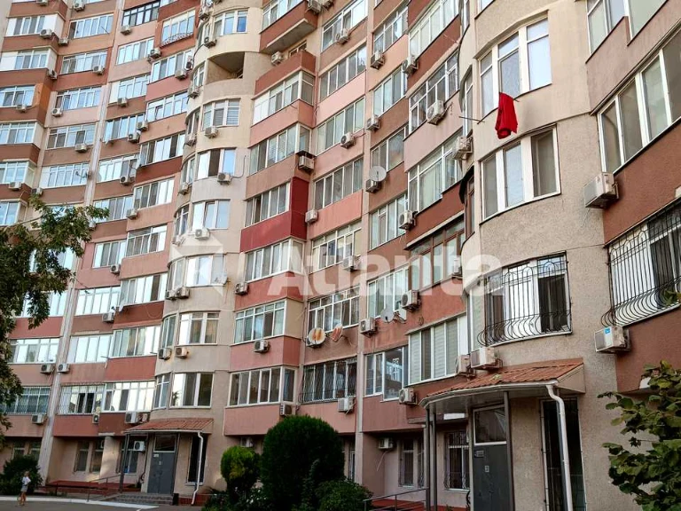 Квартира. Одесса, улица Левитана