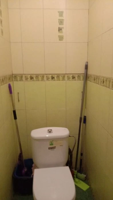 I am selling a 3-room apartment in the center of Zaporizhia