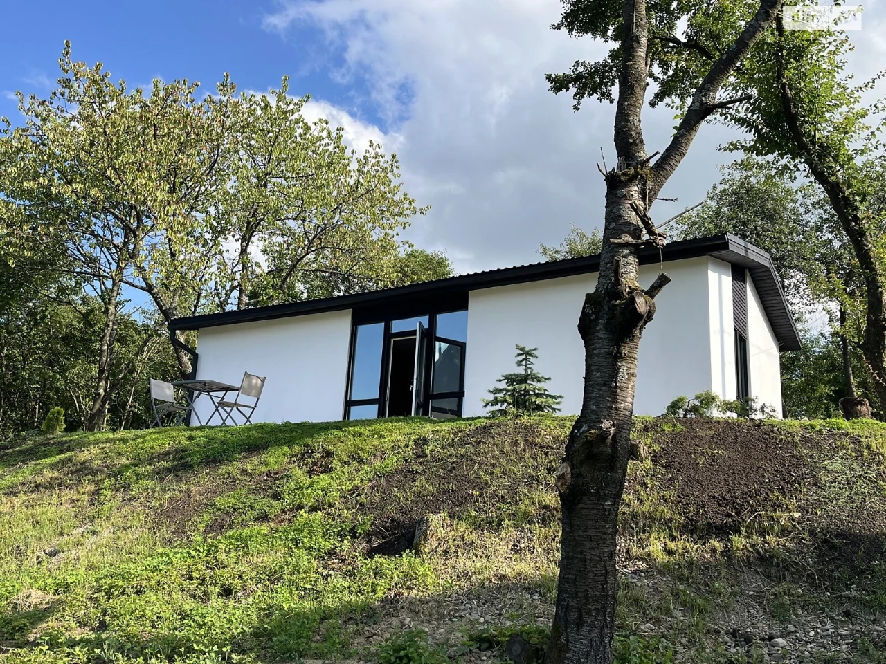 Sale of House in Rosh Styn