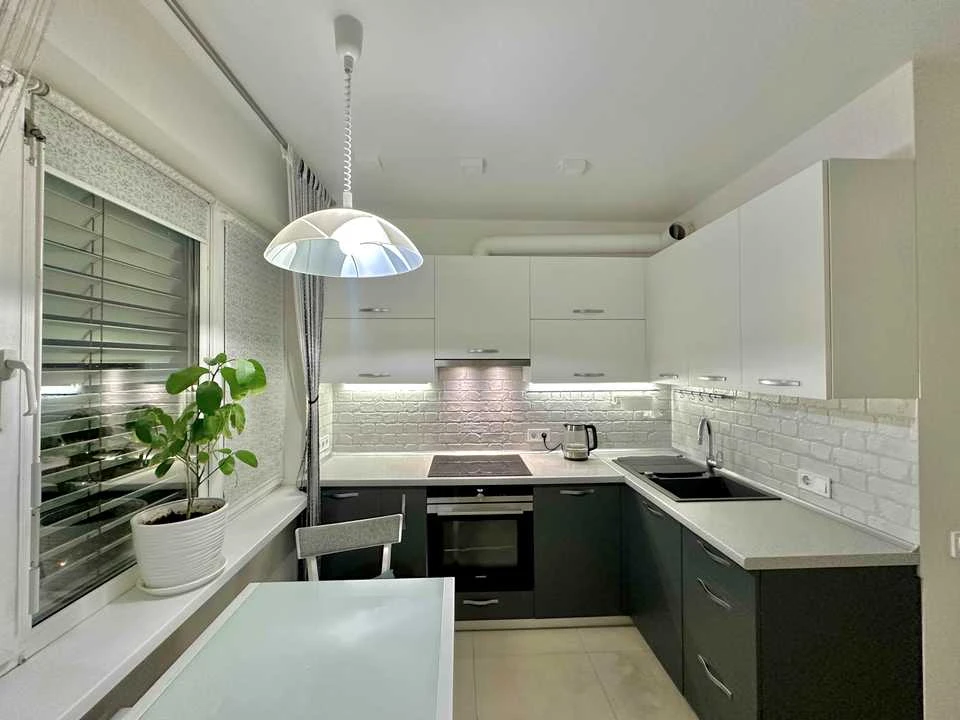 Apartment. European Union Avenue, Podil