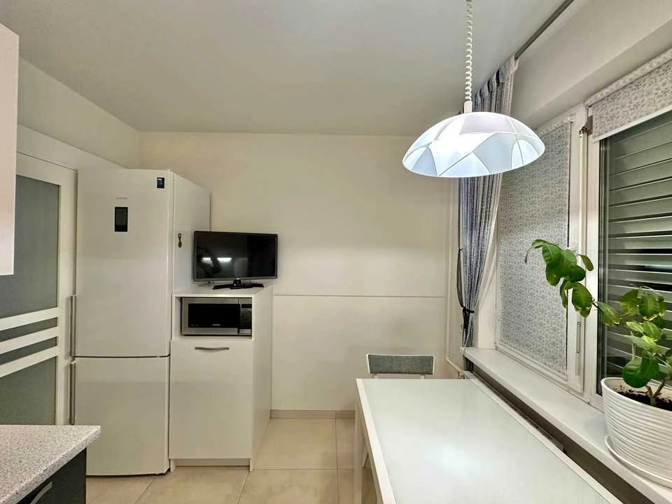 Apartment. European Union Avenue, Podil