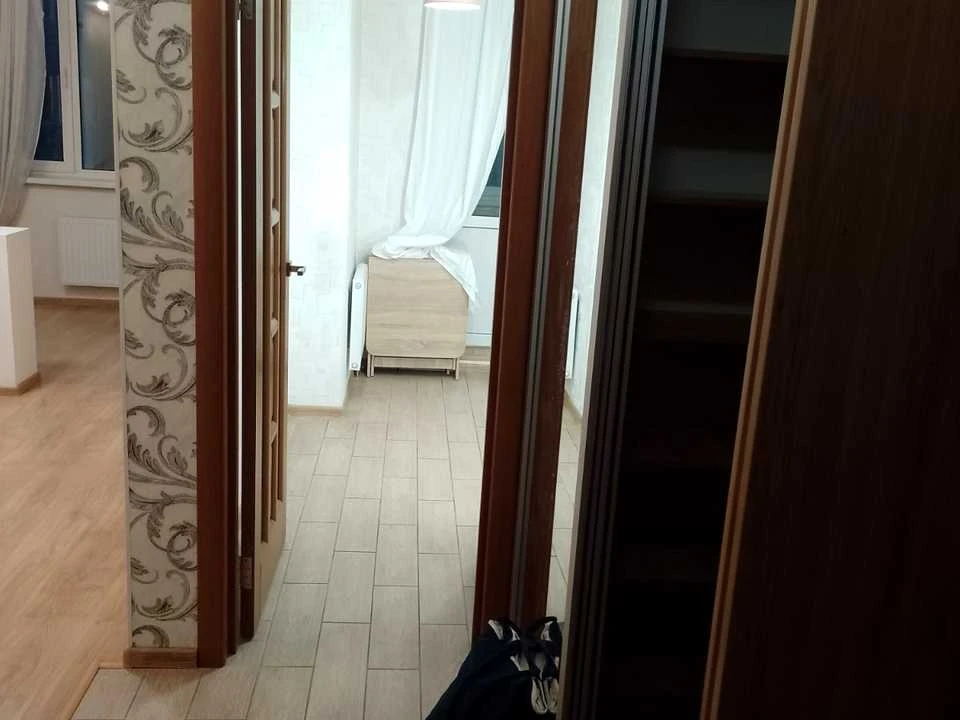 Квартира. Київ, Феодосійська вул.