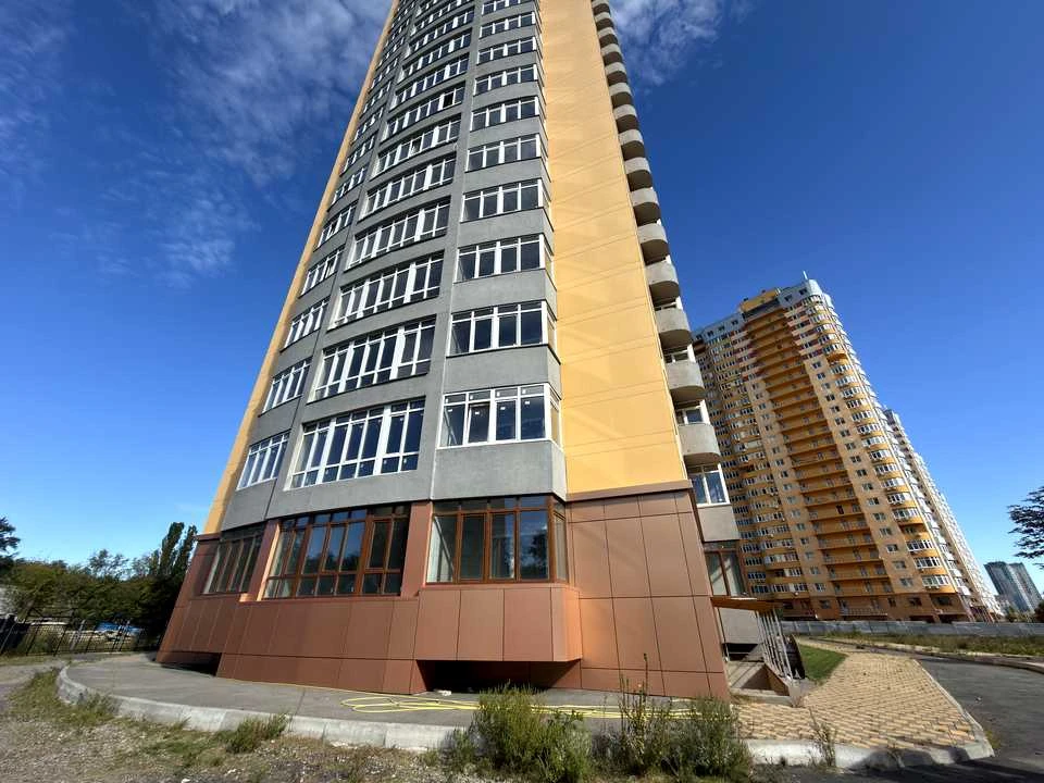 One-bedroom apartment. Yuriy Kondratyuk st., Kyiv