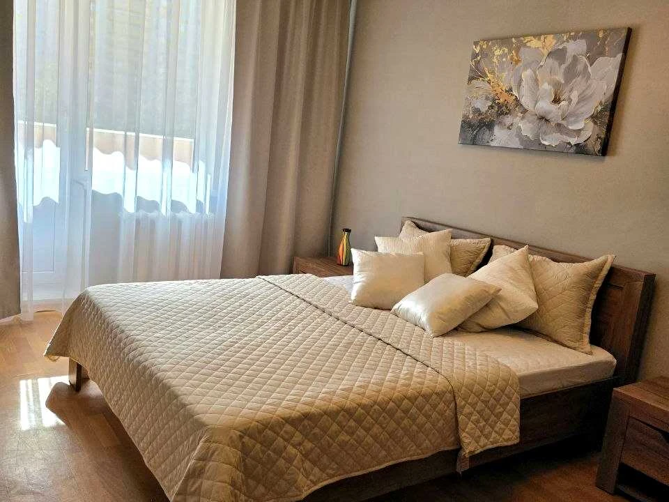 Квартира. Київ, вулиця Урлівська.