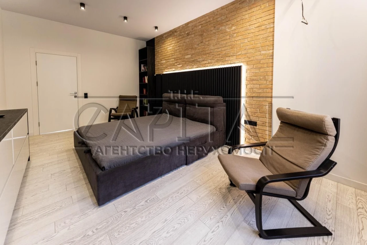 Stylish Spacious 4-Bedroom Apartment for Sale