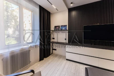 Stylish Spacious 4-Bedroom Apartment for Sale