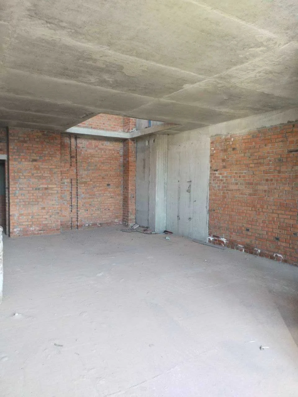 RUSANIV RESIDENCE Penthouse apartment with 3 rooms, street, Eugene Sverstuka, 54.