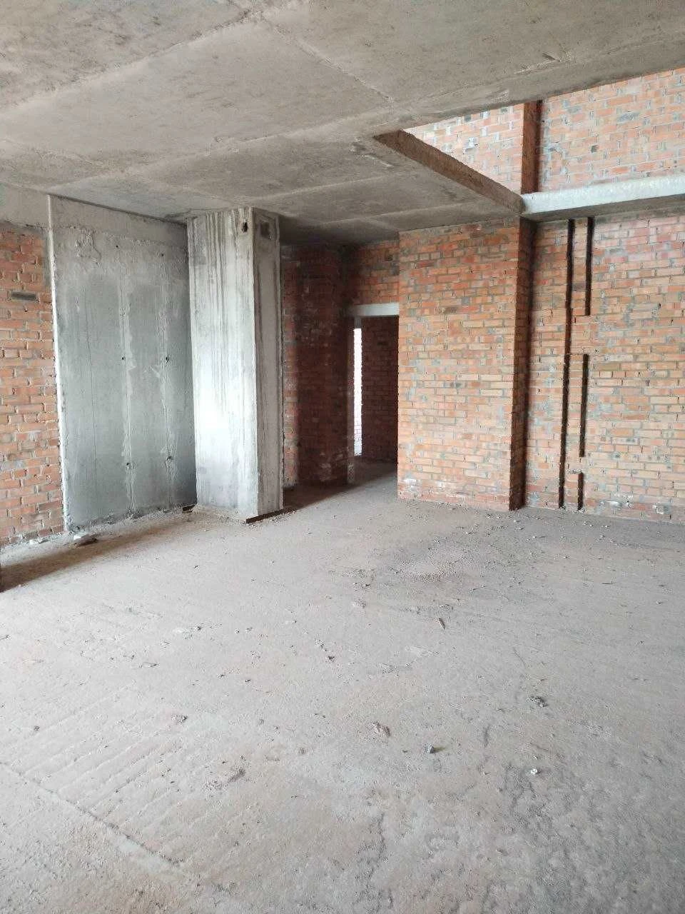 RUSANIV RESIDENCE Penthouse apartment with 3 rooms, street, Eugene Sverstuka, 54.