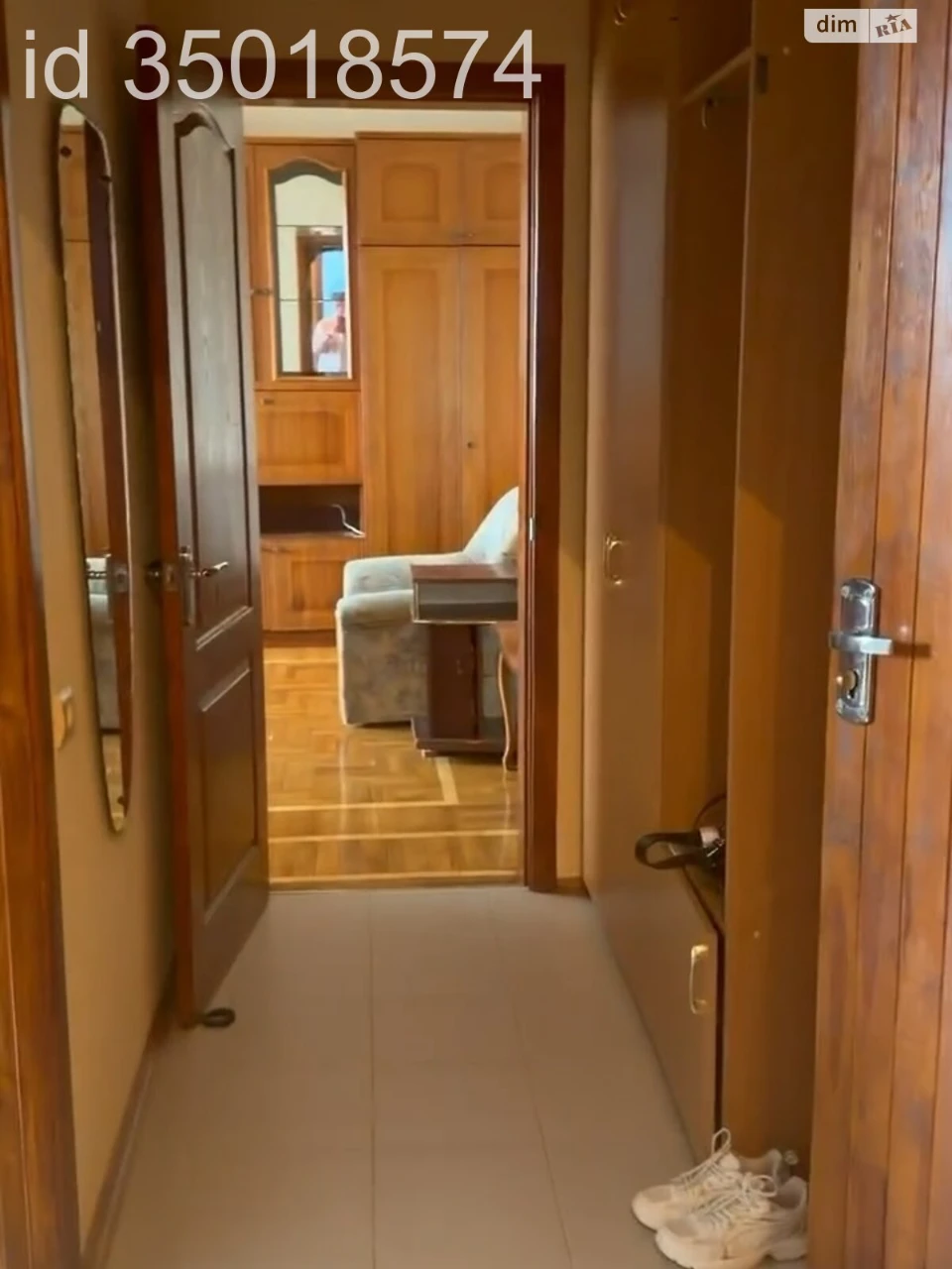 Apartment for Sale in Troschyna