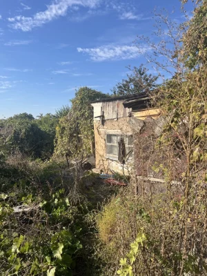 For sale: Demolition house (V- Balka)