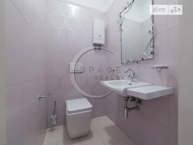 Sale of 2-room apartment 139 sq. m. on Andriy Verkhoglyada St. 5 • I