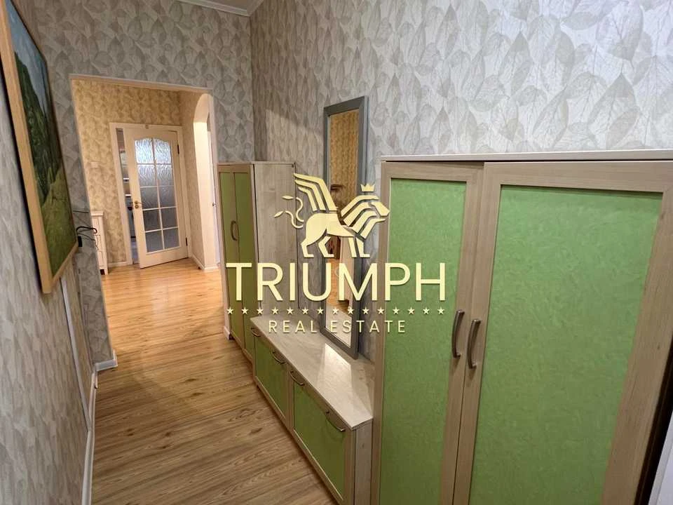 Apartment. Anna Akhmatova Street, Kyiv