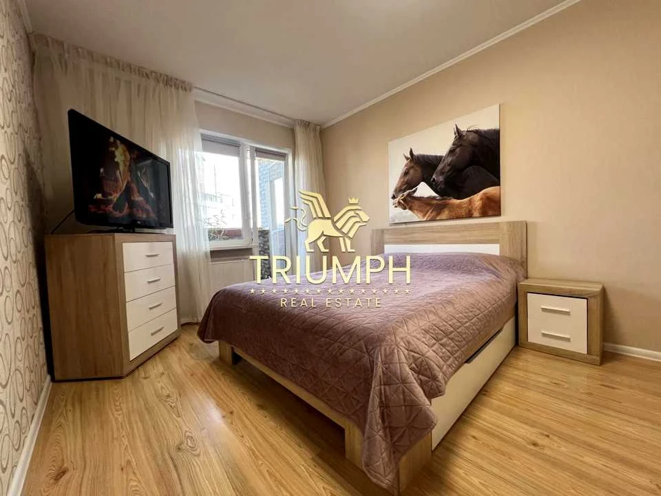 Apartment. Anna Akhmatova Street, Kyiv