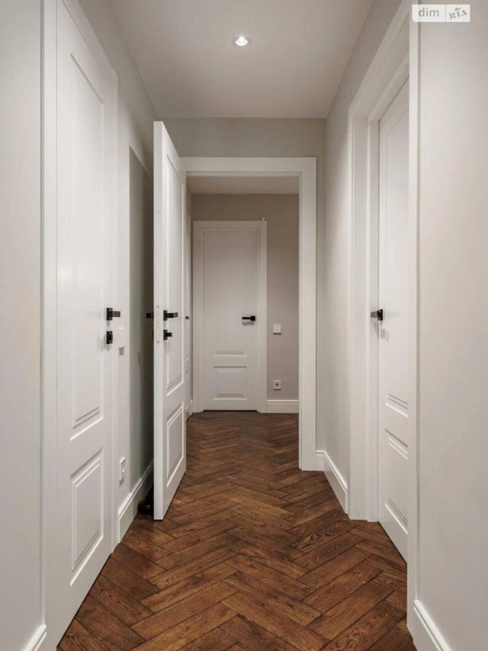 Apartment for Sale - Darnytsky District