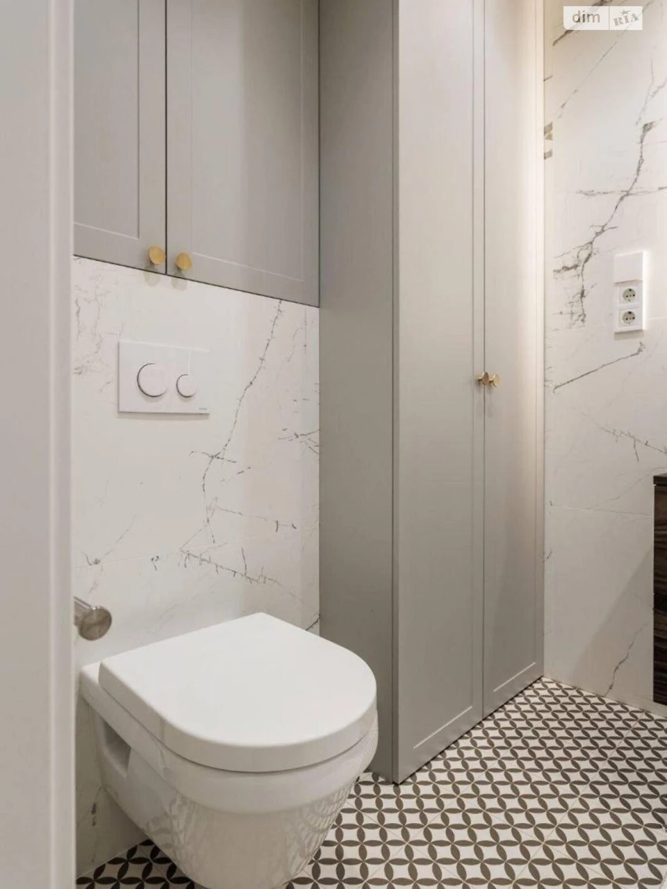 Apartment for Sale - Darnytsky District