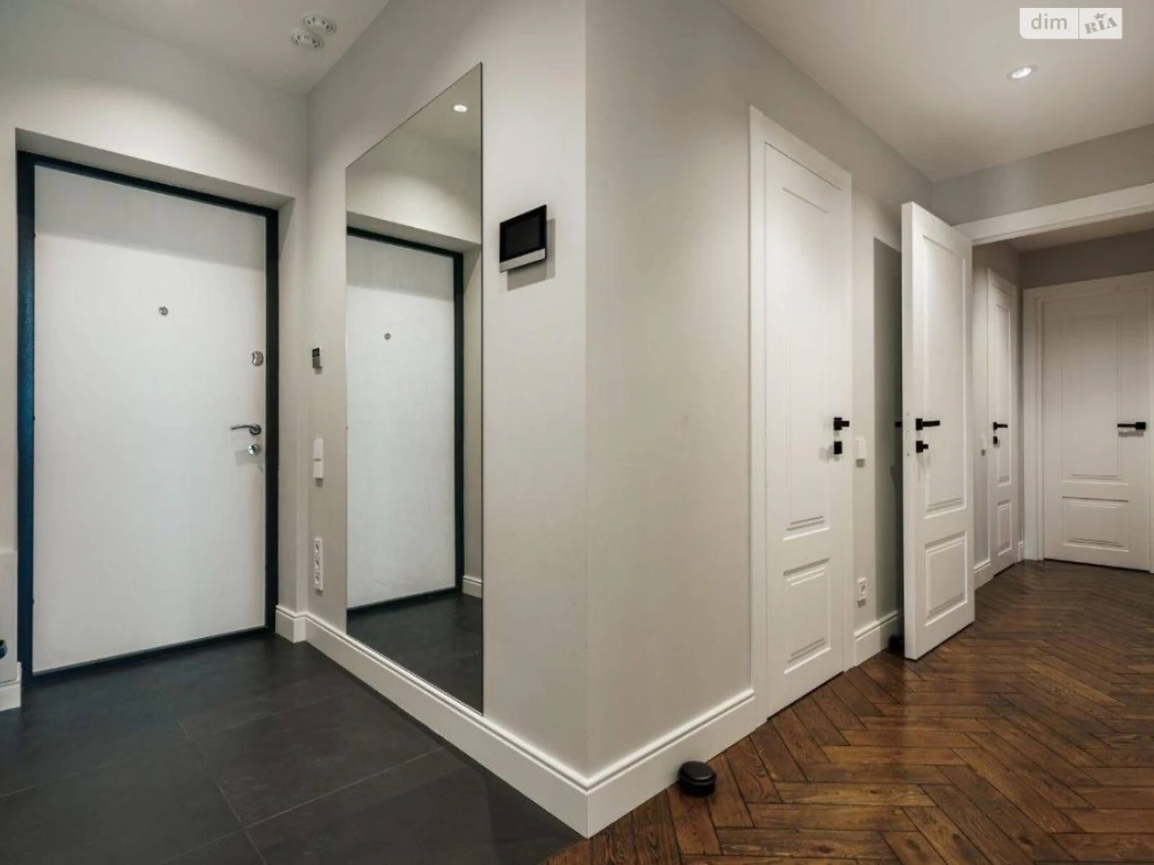 Apartment for Sale - Darnytsky District