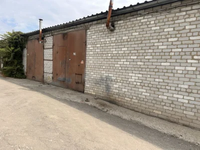 Garage box on Kroto