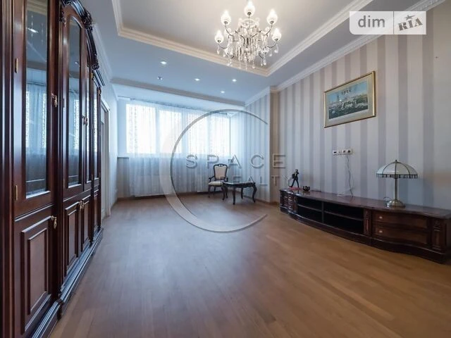 Sale of 2-room apartment 139 sq. m. on Andriy Verkhoglyada St. 5 • I