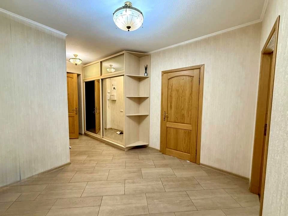 Квартира. Леся Українки бульвар, Киев.