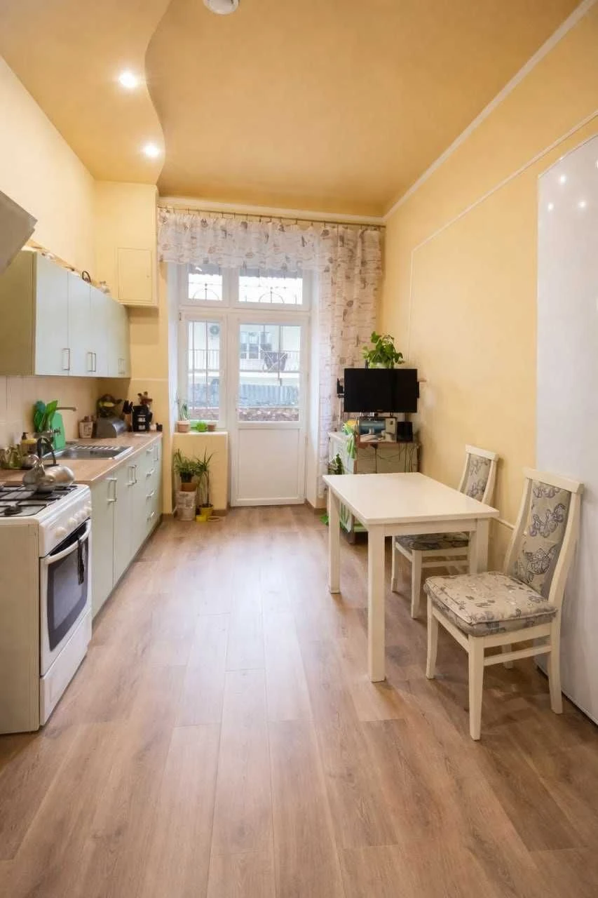Apartment for sale on Olpilska Street