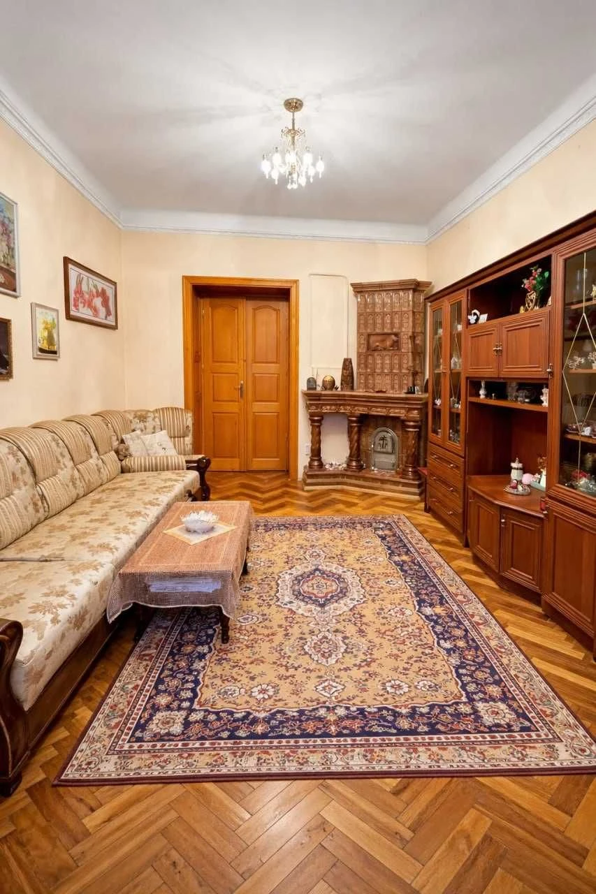 Apartment for sale on Olpilska Street