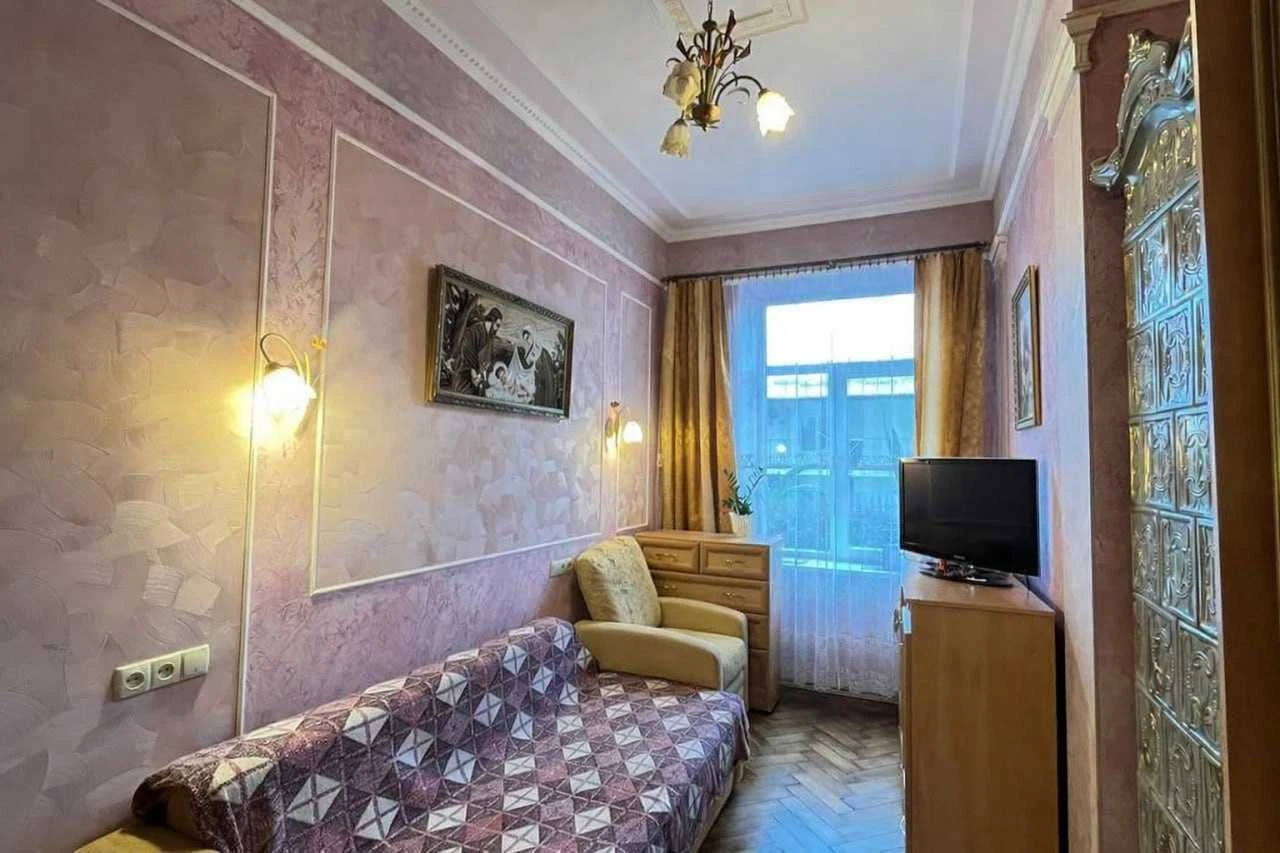 Apartment for sale on Olpilska Street