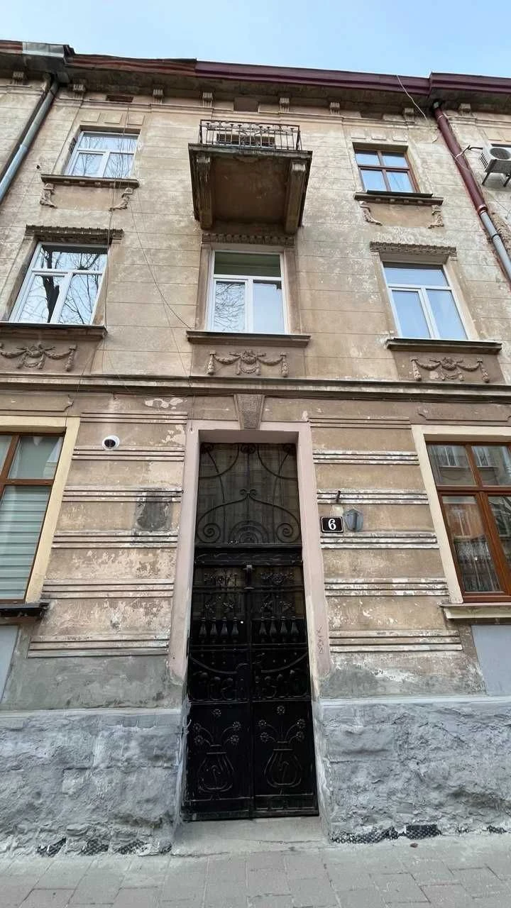 Apartment for sale on Olpilska Street