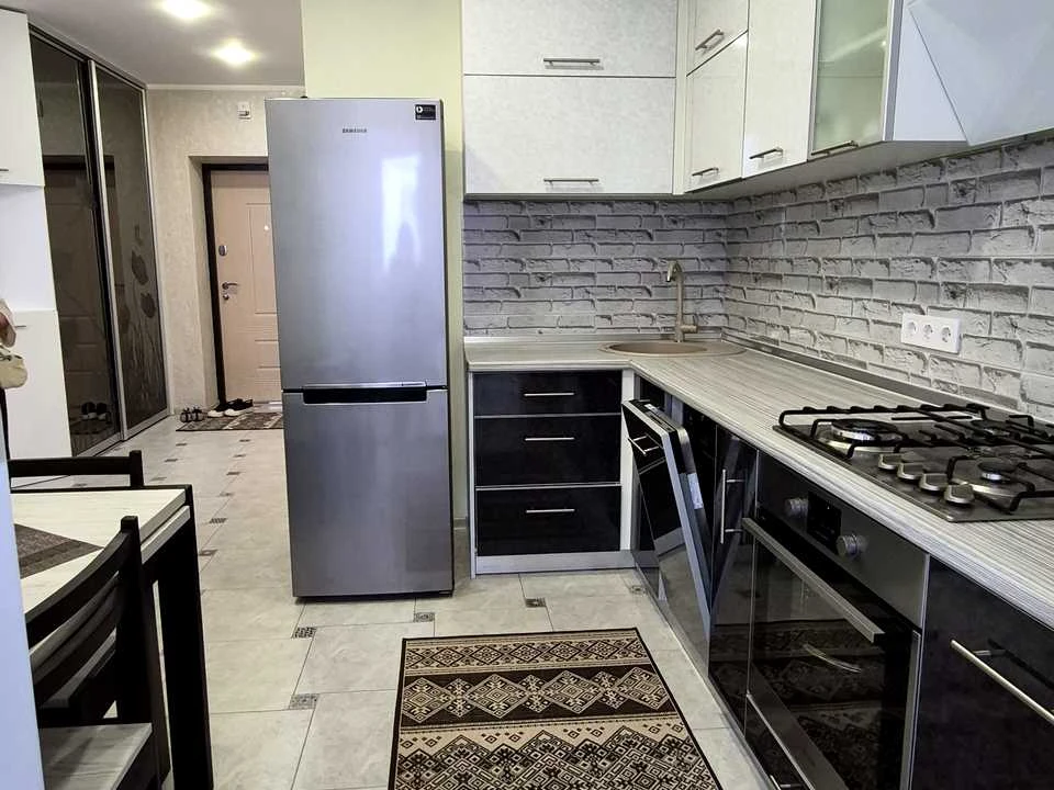 Apartment. Prospect Peremohy Street, Kharkiv