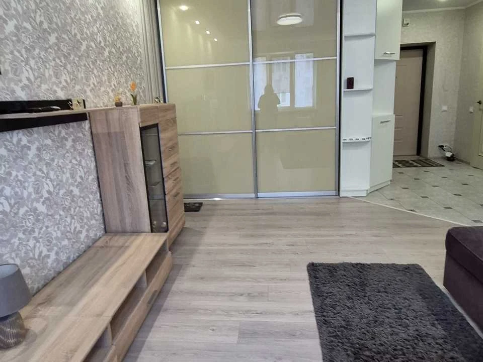 Apartment. Prospect Peremohy Street, Kharkiv