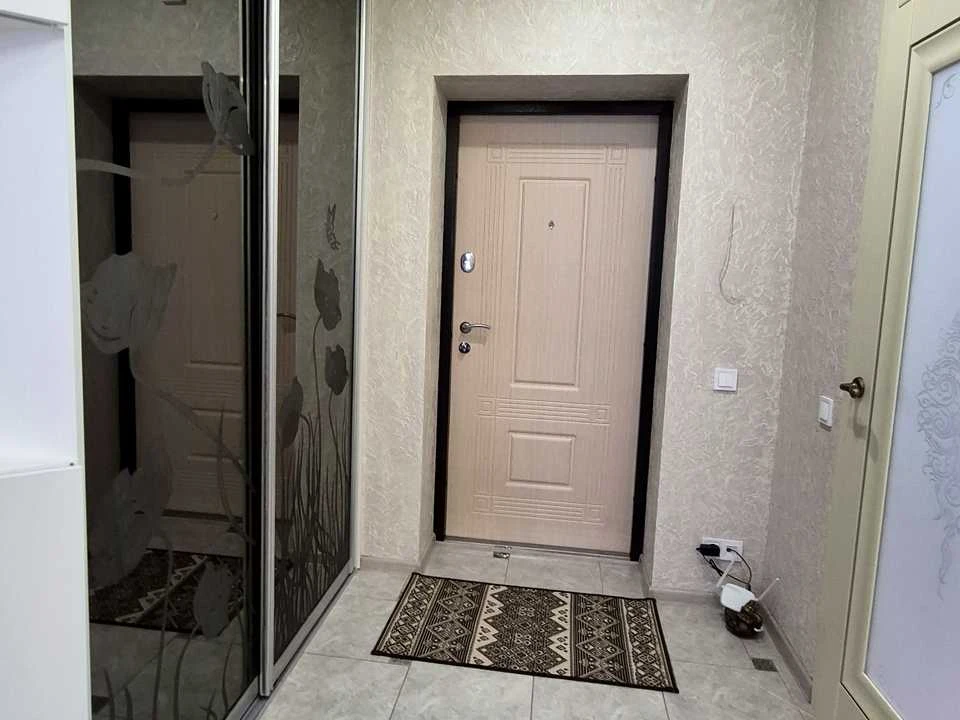 Apartment. Prospect Peremohy Street, Kharkiv
