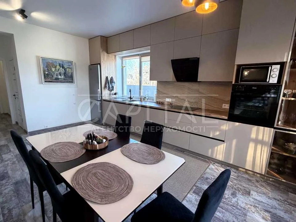 Townhouse. Kyiv, Rannova