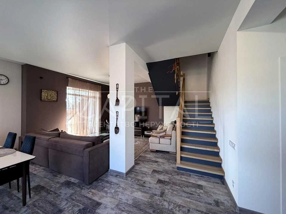 Townhouse. Kyiv, Rannova