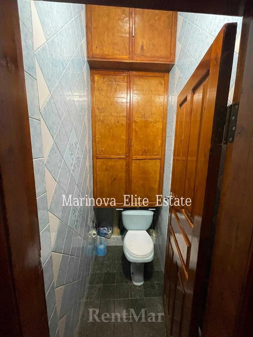Two-bedroom apartment in the Center, Greek / Canat Street