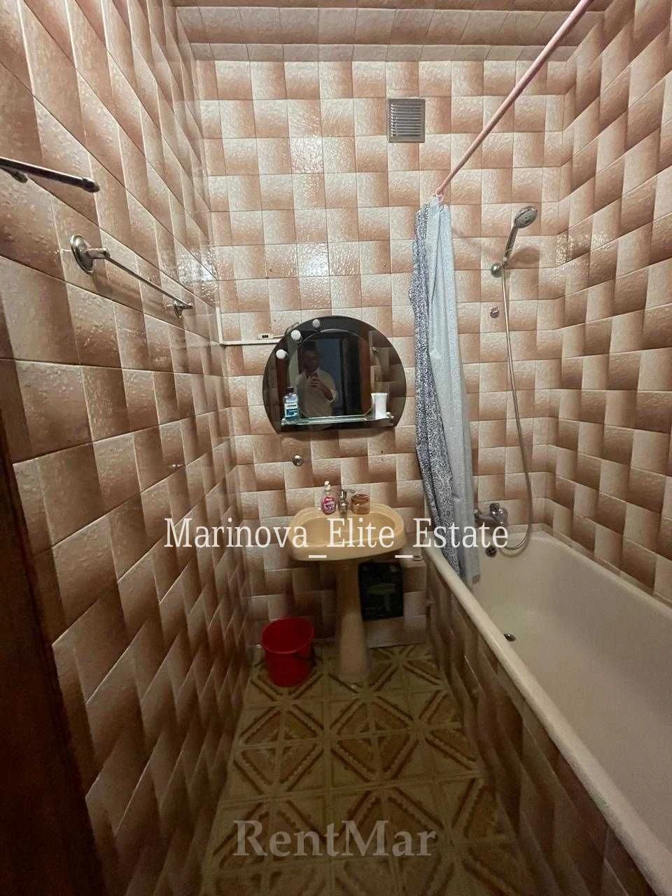 Two-bedroom apartment in the Center, Greek / Canat Street