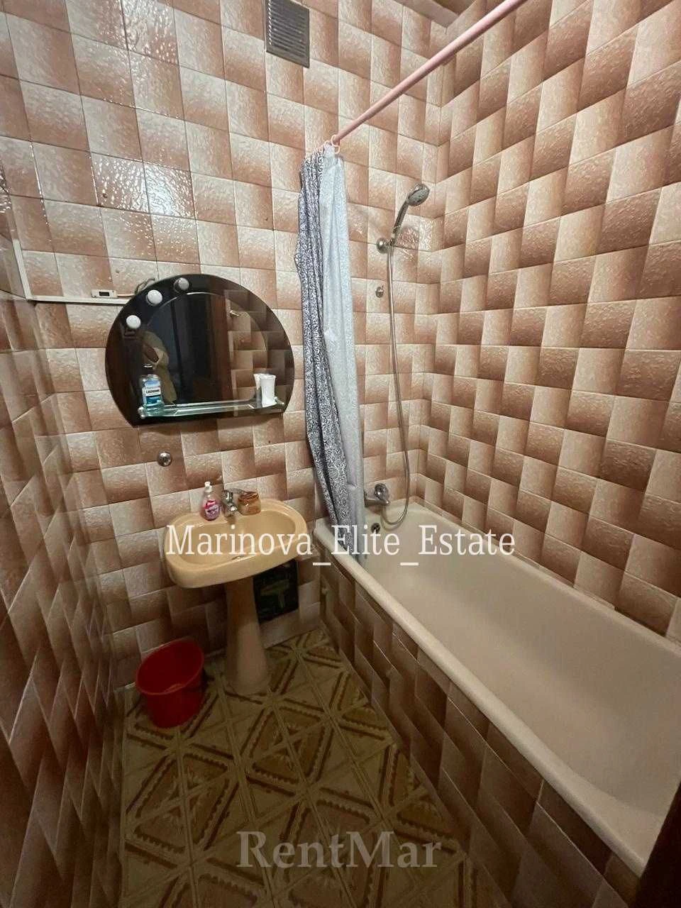 Two-bedroom apartment in the Center, Greek / Canat Street
